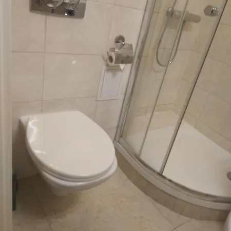 Apartment Studio Dyminska Warschau